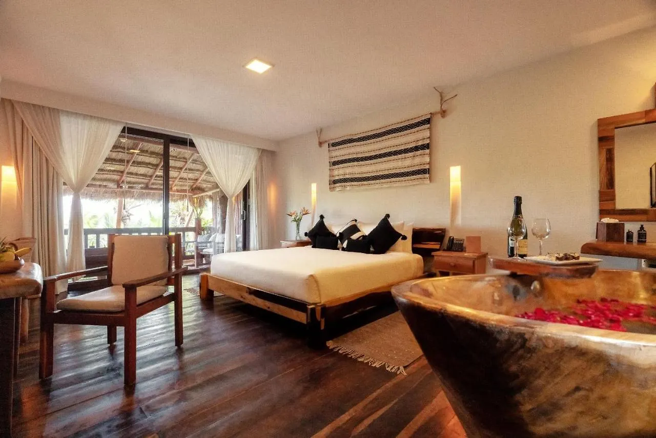 Kanan Tulum Treehouse, Rooftop, Beach Club & Spa - Adults Only Hotel