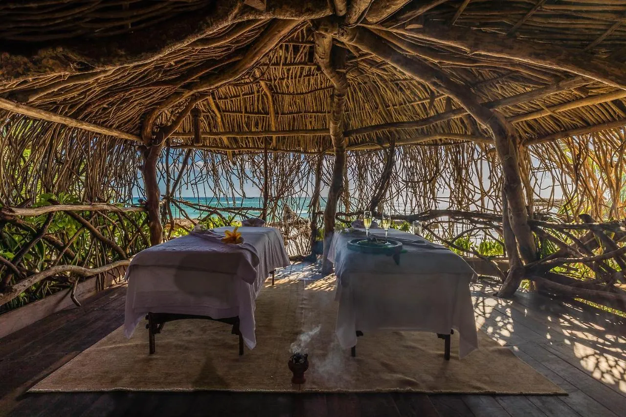 Kanan Tulum Treehouse, Rooftop, Beach Club & Spa - Adults Only 3*,  Mexico